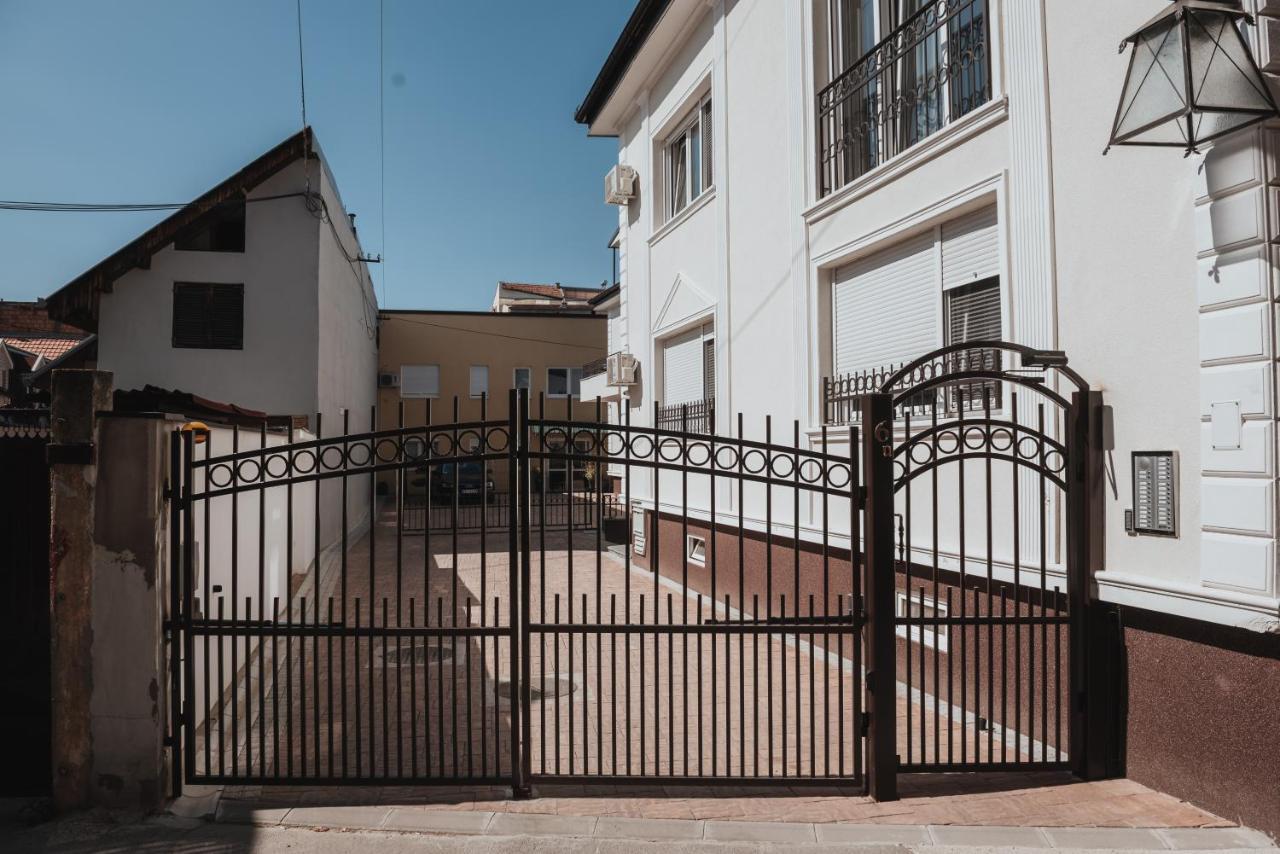 Magellan Family Lux Apartments نوفي ساد المظهر الخارجي الصورة